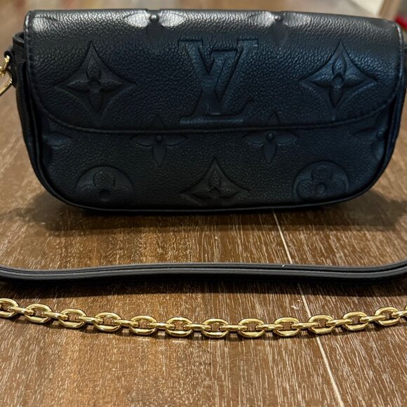 Louis Vuitton Wallet On Chain Ivy Monogram Empreinte Leather - Picture 3 of 13